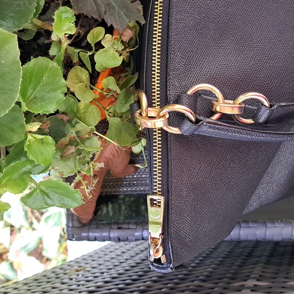 Coach Ava Navy Leather Shoulder/ Tote Excellent Condition - Picture 3 of 13